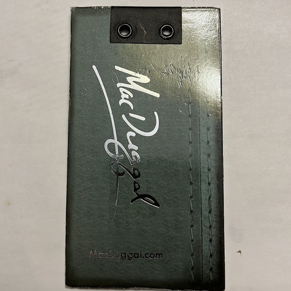 Long sleeve embellished gown - Picture 3 of 4